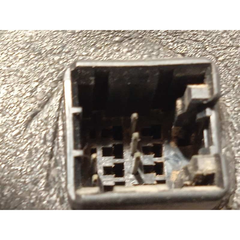 Recambio de retrovisor izquierdo para hyundai tucson (jm) 2.0 crdi comfort referencia OEM IAM 876102E320  