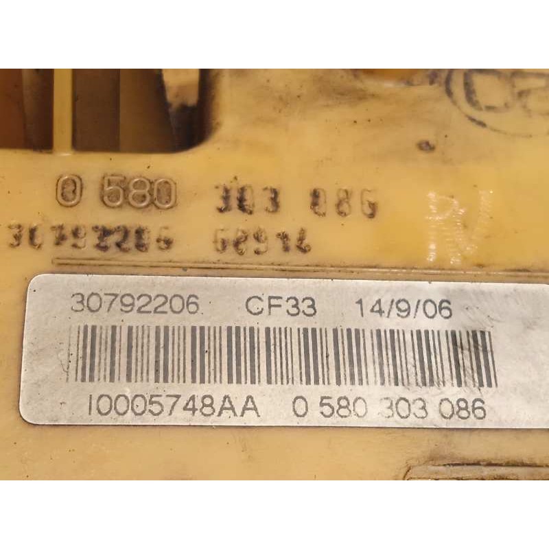 Recambio de bomba combustible para volvo c30 referencia OEM IAM 30792206  0580303086