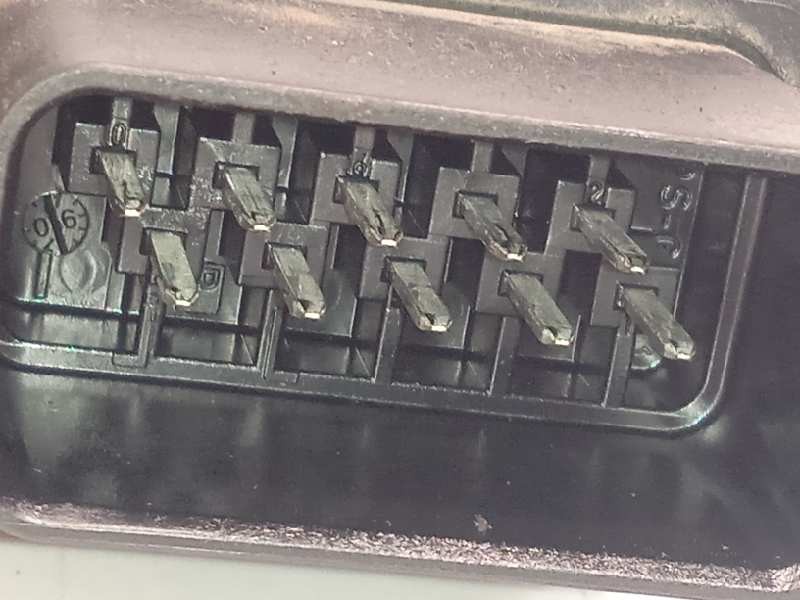 Recambio de cerradura puerta delantera izquierda para volvo c30 referencia OEM IAM 30753658  