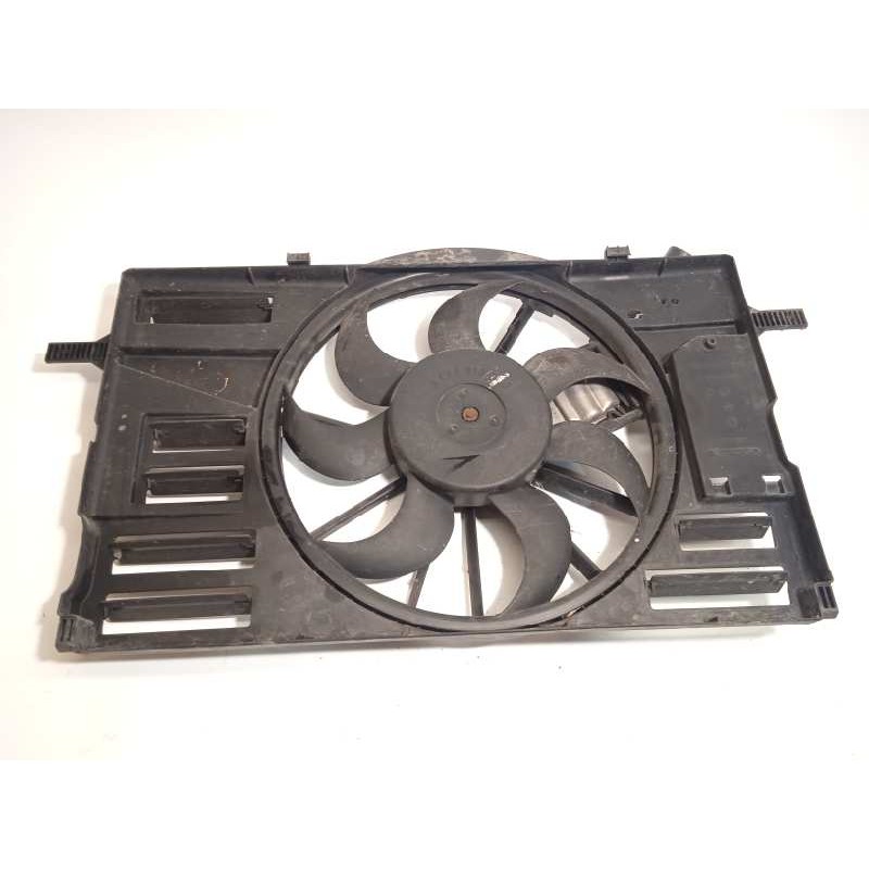 Recambio de electroventilador para volvo c30 referencia OEM IAM 30741630  