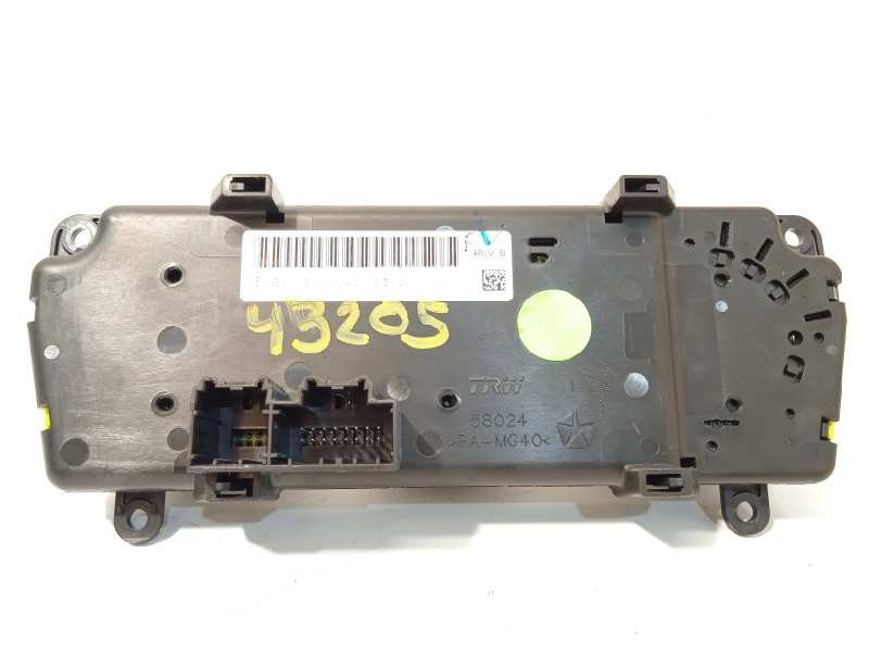 Recambio de mando climatizador para chrysler sebring berlina 2.0 crd limited referencia OEM IAM P55111815AC  