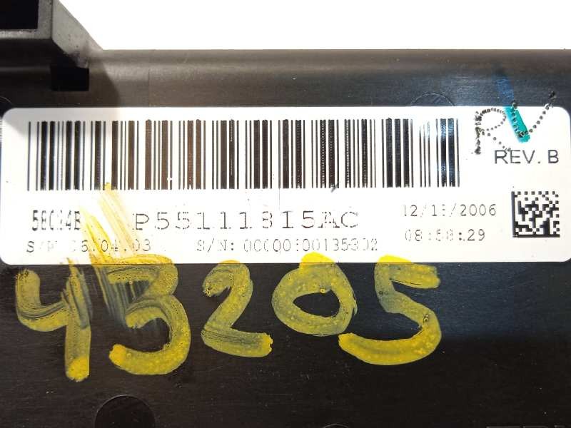 Recambio de mando climatizador para chrysler sebring berlina 2.0 crd limited referencia OEM IAM P55111815AC  