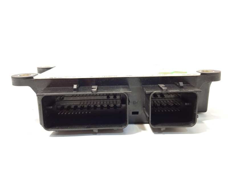 Recambio de centralita airbag para chevrolet cruze hatchback ltz referencia OEM IAM 13582437  