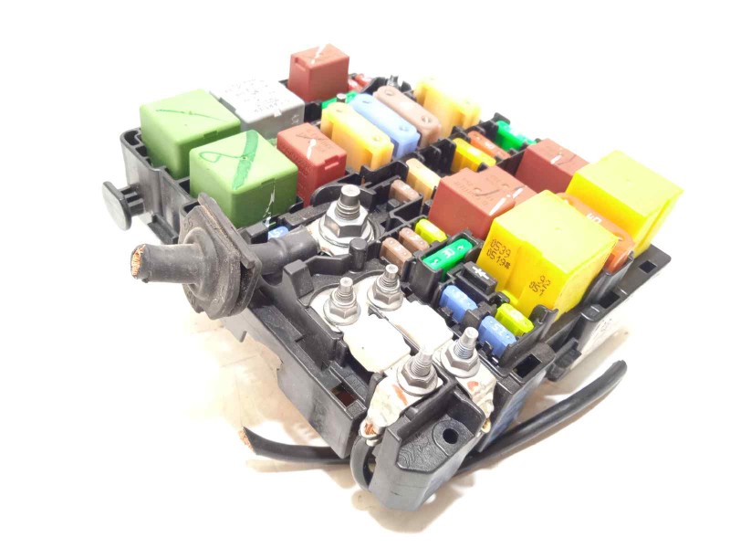 Recambio de caja reles / fusibles para peugeot 2008 (p1) active referencia OEM IAM 9804848580  