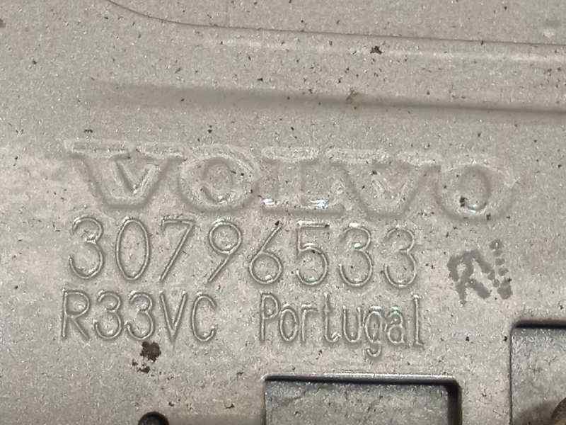 Recambio de tapa exterior combustible para volvo c30 referencia OEM IAM 30796533  