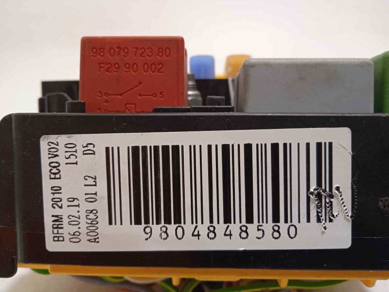Recambio de caja reles / fusibles para peugeot 2008 (p1) active referencia OEM IAM 9804848580  