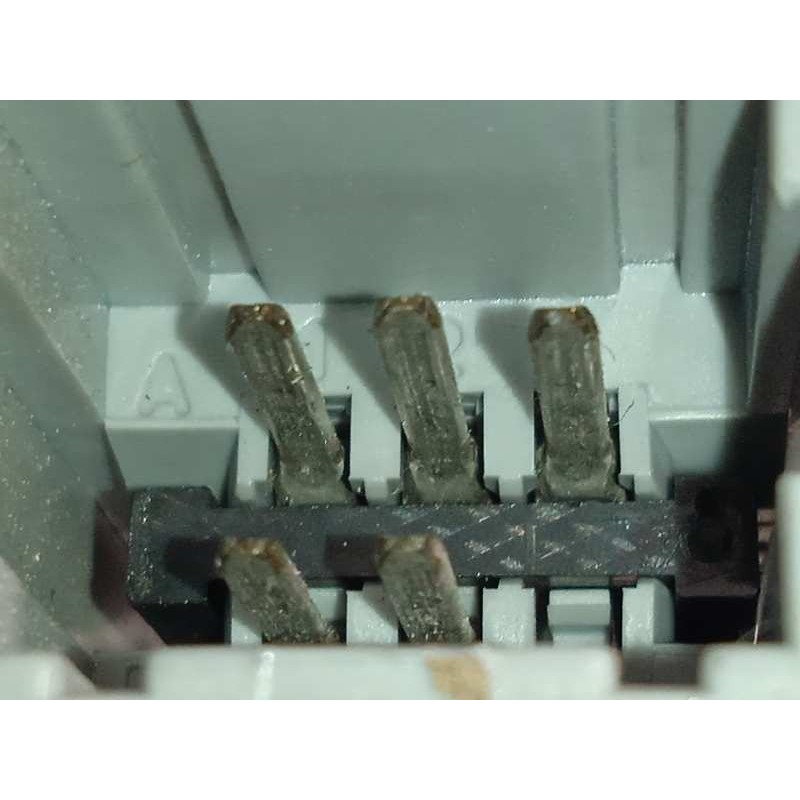 Recambio de retrovisor izquierdo para nissan interstar (x70) 2.5 dci diesel cat referencia OEM IAM 7700352187  