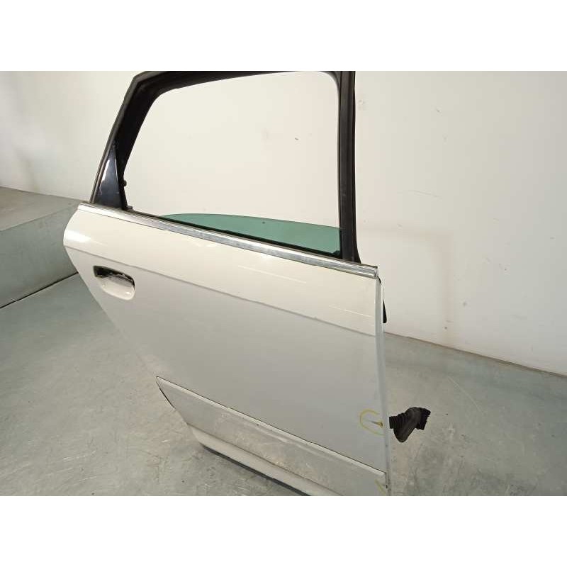 Recambio de puerta trasera derecha para seat exeo berlina (3r2) sport referencia OEM IAM 3R0833052  