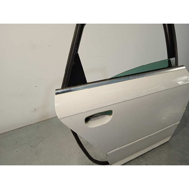 Recambio de puerta trasera derecha para seat exeo berlina (3r2) sport referencia OEM IAM 3R0833052  