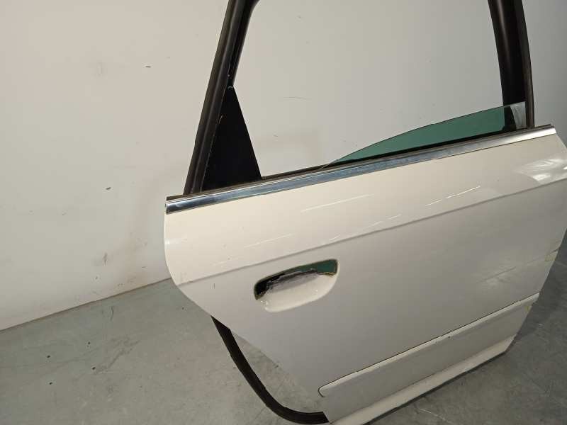 Recambio de puerta trasera derecha para seat exeo berlina (3r2) sport referencia OEM IAM 3R0833052  