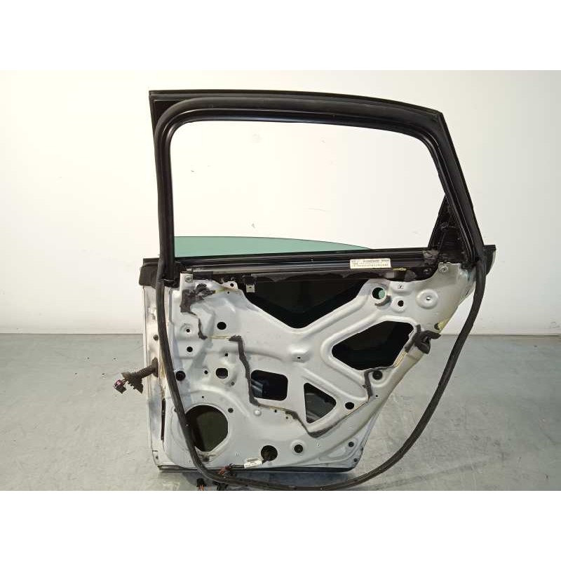 Recambio de puerta trasera derecha para seat exeo berlina (3r2) sport referencia OEM IAM 3R0833052  