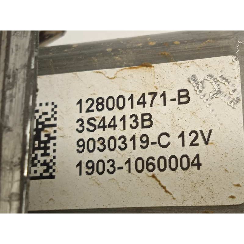 Recambio de elevalunas delantero derecho para dacia duster 1.5 dci diesel fap cat referencia OEM IAM 128001471B  