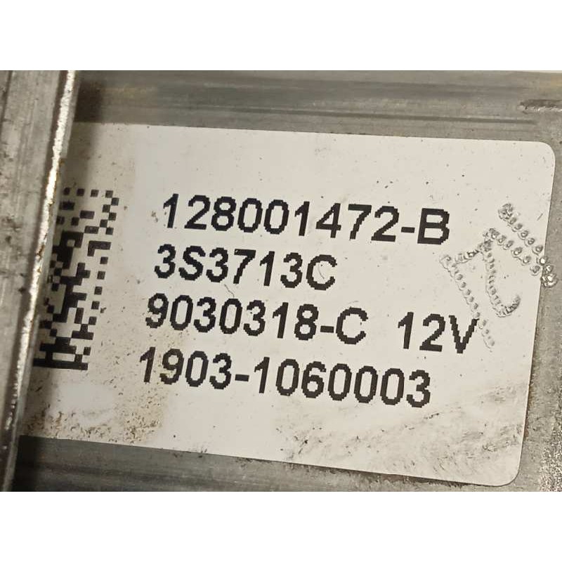 Recambio de elevalunas delantero izquierdo para dacia duster 1.5 dci diesel fap cat referencia OEM IAM 128001472B  