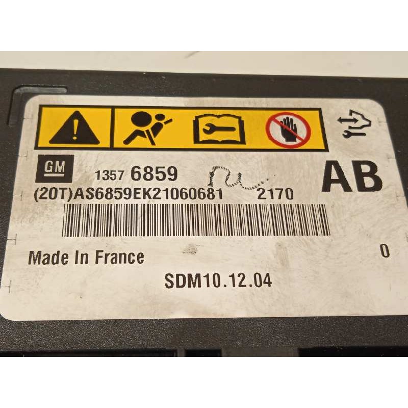 Recambio de centralita airbag para opel meriva b essentia referencia OEM IAM 13576859  