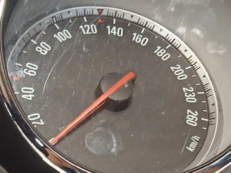 Recambio de cuadro instrumentos para opel insignia sports tourer 2.0 cdti cat referencia OEM IAM 20930202  