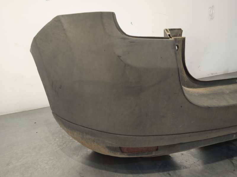 Recambio de paragolpes trasero para dacia duster 1.5 dci diesel fap cat referencia OEM IAM 850220033R  
