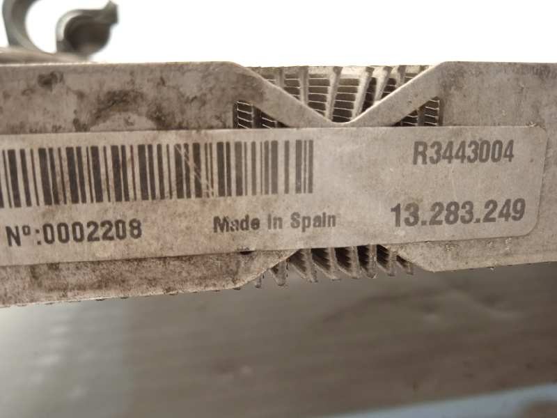 Recambio de radiador agua para opel meriva b essentia referencia OEM IAM 13283249  