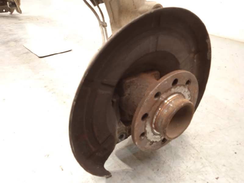 Recambio de puente trasero para opel meriva b essentia referencia OEM IAM 13268610  