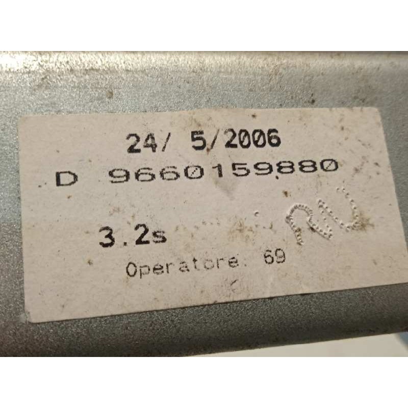 Recambio de elevalunas delantero derecho para citroën c2 furio referencia OEM IAM 9660159880 9222X1 36137604