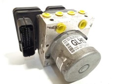 Recambio de abs para hyundai i20 active classic blue referencia OEM IAM 58920C8250 6158945200 C858920550