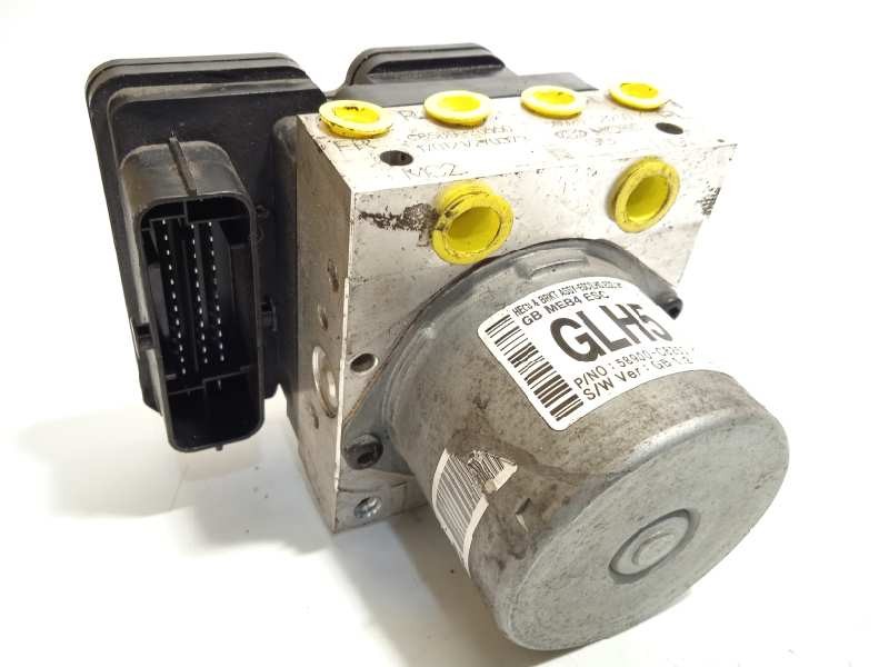 Recambio de abs para hyundai i20 active classic blue referencia OEM IAM 58920C8250 6158945200 C858920550