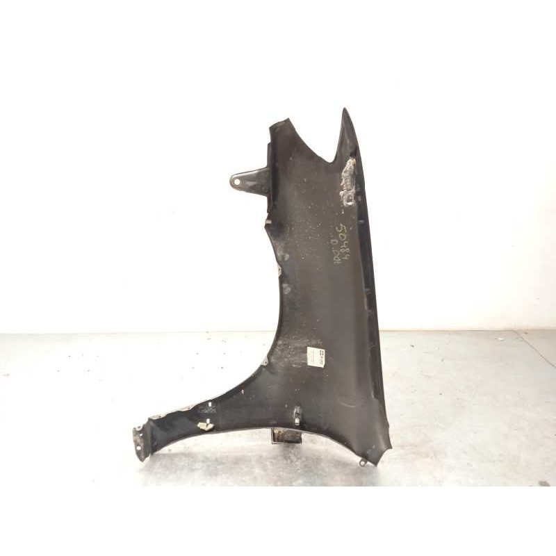 Recambio de aleta delantera derecha para mitsubishi outlander (cu0w) 2.0 cat referencia OEM IAM MR990118  