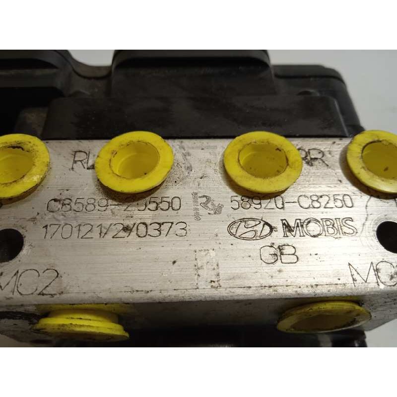 Recambio de abs para hyundai i20 active classic blue referencia OEM IAM 58920C8250 6158945200 C858920550