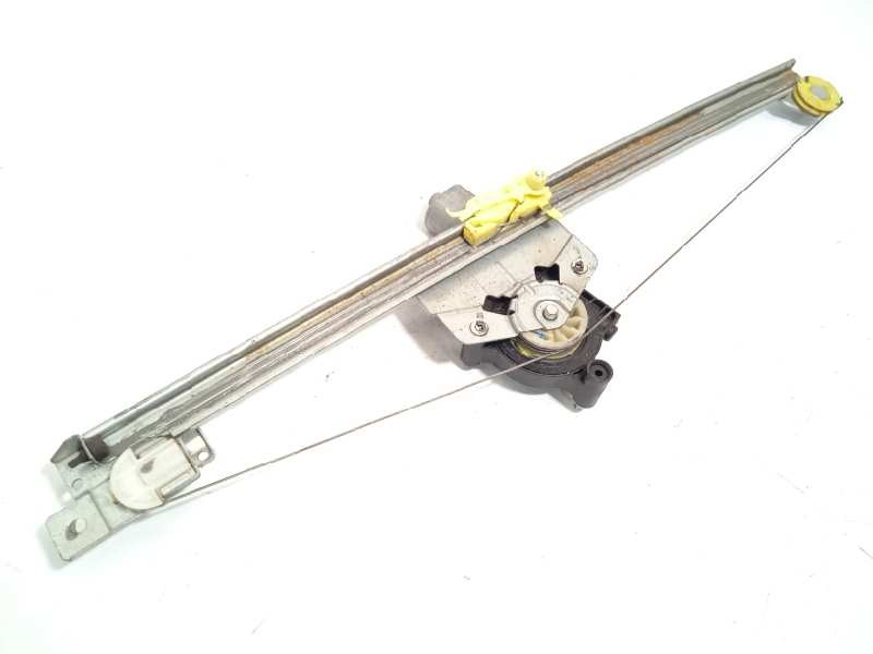 Recambio de elevalunas delantero derecho para opel vivaro 2.0 16v cat (f4r-720 / l41) referencia OEM IAM 4408553  