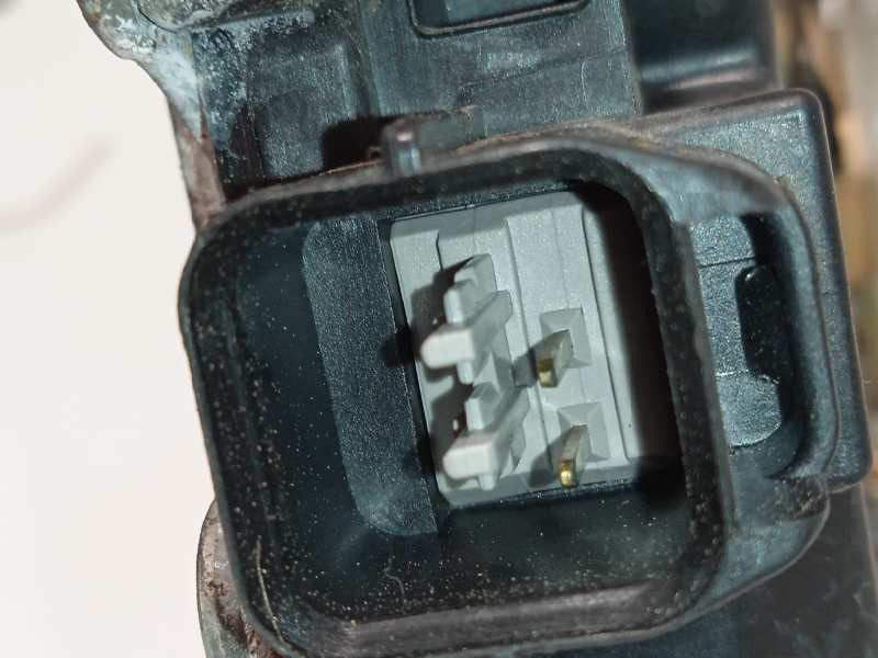 Recambio de cerradura puerta trasera derecha para mitsubishi outlander (cu0w) 2.0 cat referencia OEM IAM MR349288  