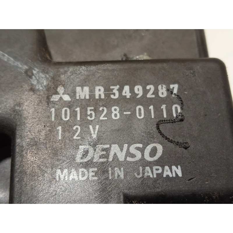 Recambio de cerradura puerta trasera izquierda para mitsubishi outlander (cu0w) 2.0 cat referencia OEM IAM MR349287  