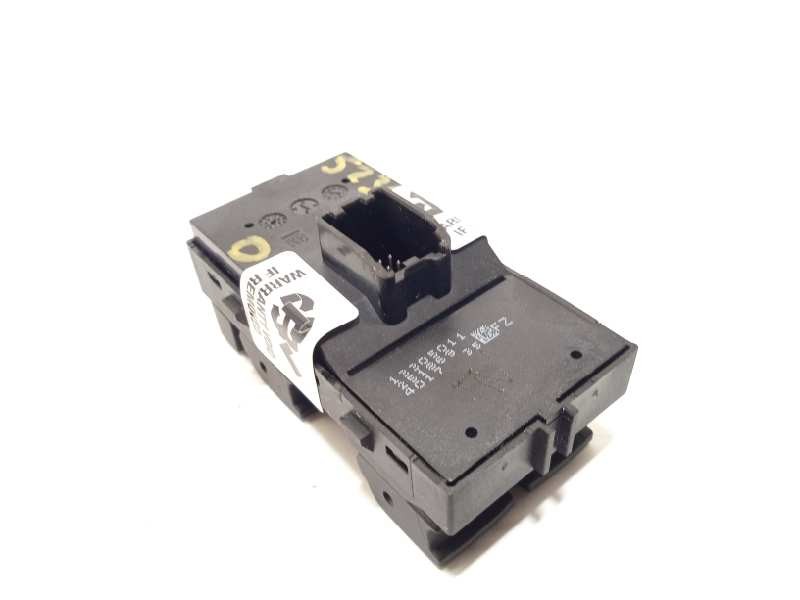 Recambio de mando elevalunas delantero izquierdo para opel mokka 1.7 16v cdti referencia OEM IAM 13305011  