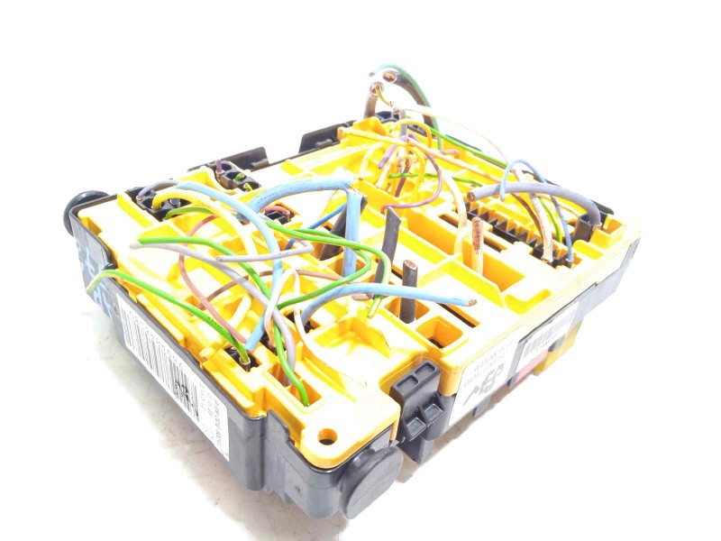 Recambio de caja reles / fusibles para peugeot 2008 (--.2013) active referencia OEM IAM 9804848580  