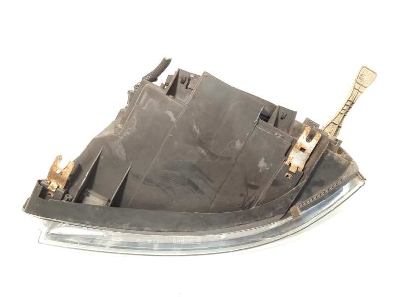 Recambio de faro derecho para volkswagen sharan (7m6/7m9) comfortline referencia OEM IAM 7M3941016AA  0301182202