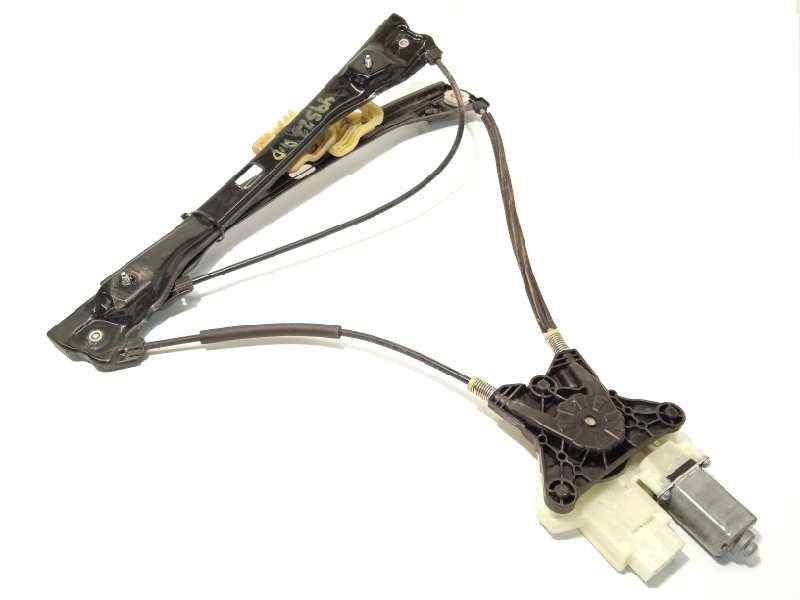 ELEVALUNAS DELANTERO DERECHO 5JA959812K 