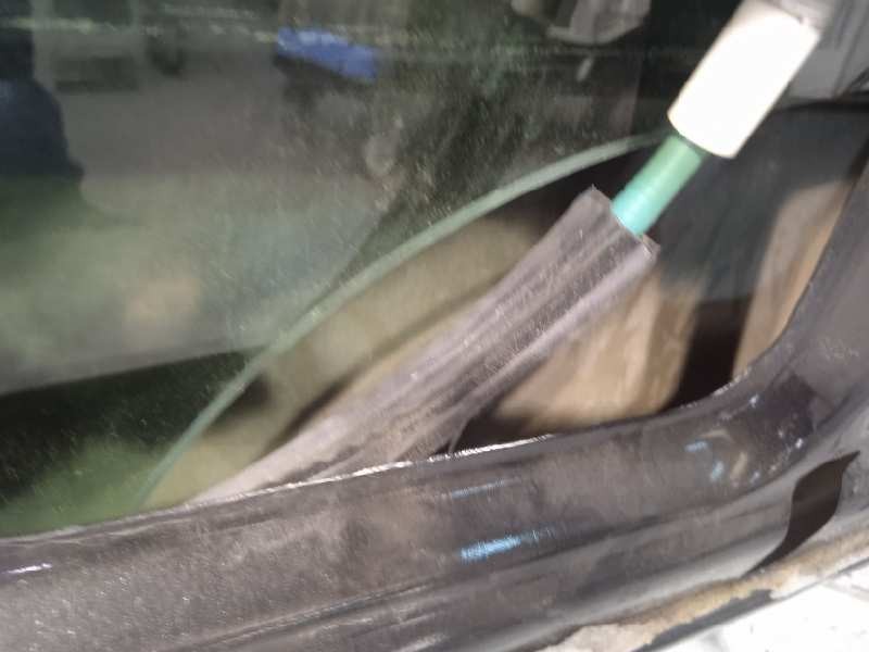 Recambio de puerta delantera derecha para alfa romeo 147 (190) 1.9 jtd cat referencia OEM IAM 60695150  