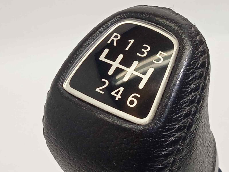 Recambio de palanca cambio para citroën c4 aircross 1.6 hdi fap referencia OEM IAM 1607675880  