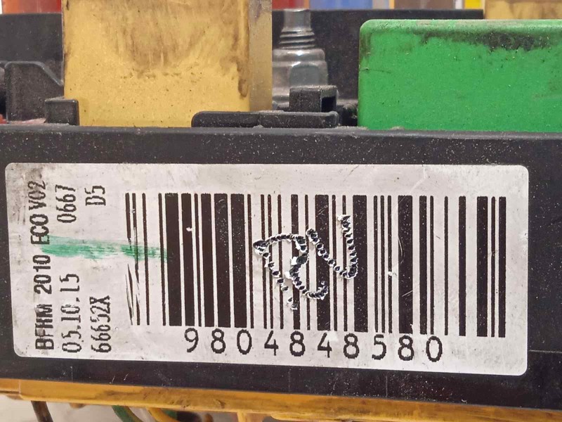 Recambio de caja reles / fusibles para peugeot 308 sw active referencia OEM IAM 9804848580  