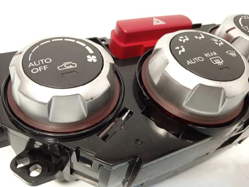 Recambio de mando climatizador para subaru impreza g12 2.0 diesel cat referencia OEM IAM 72311SC110  