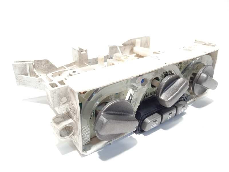 Recambio de mando calefaccion / aire acondicionado para mitsubishi outlander (cu0w) 2.0 cat referencia OEM IAM MR979970HA  