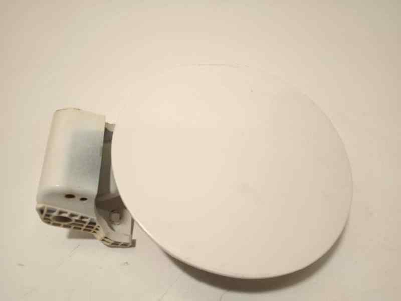 Recambio de tapa exterior combustible para hyundai ix35 1.6 cat referencia OEM IAM 695102Y000  
