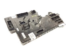 Recambio de caja reles / fusibles para tesla model 3 referencia OEM IAM 110034032I   2