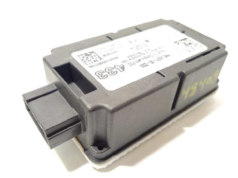 Recambio de sensor para tesla model 3 referencia OEM IAM 145896500A  