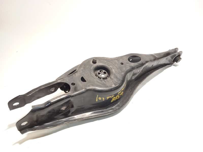 Recambio de brazo suspension inferior trasero derecho para audi a3 sedán (8vm) referencia OEM IAM 5Q0505311D  5Q0505523A