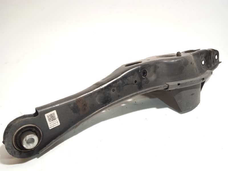 Recambio de brazo suspension inferior trasero derecho para audi a3 sedán (8vm) referencia OEM IAM 5Q0505311D  5Q0505523A