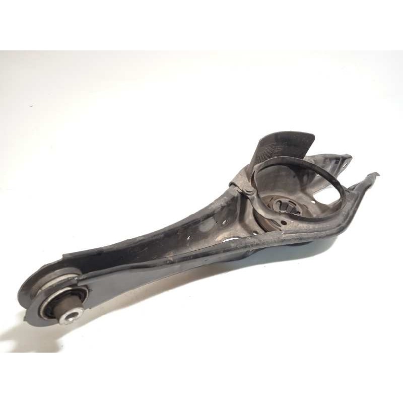 Recambio de brazo suspension inferior trasero derecho para audi a3 sedán (8vm) referencia OEM IAM 5Q0505311D  5Q0505523A