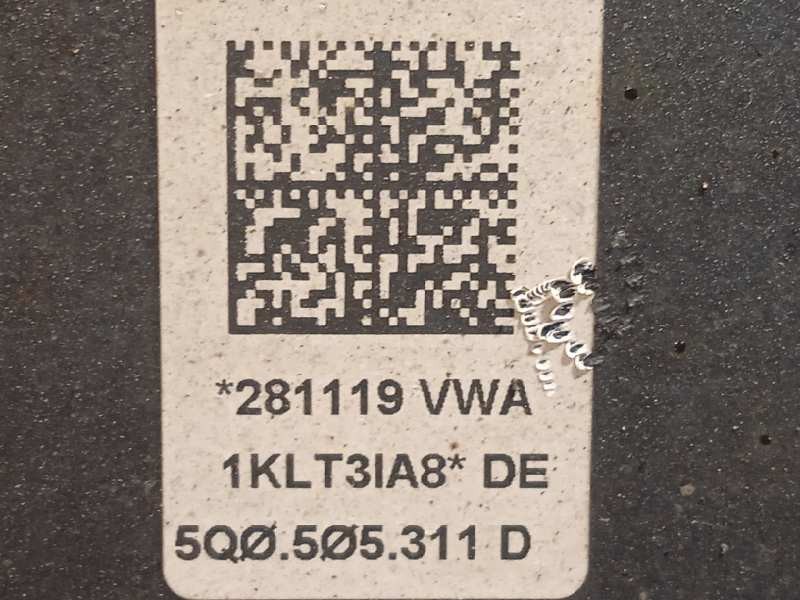 Recambio de brazo suspension inferior trasero derecho para audi a3 sedán (8vm) referencia OEM IAM 5Q0505311D  5Q0505523A
