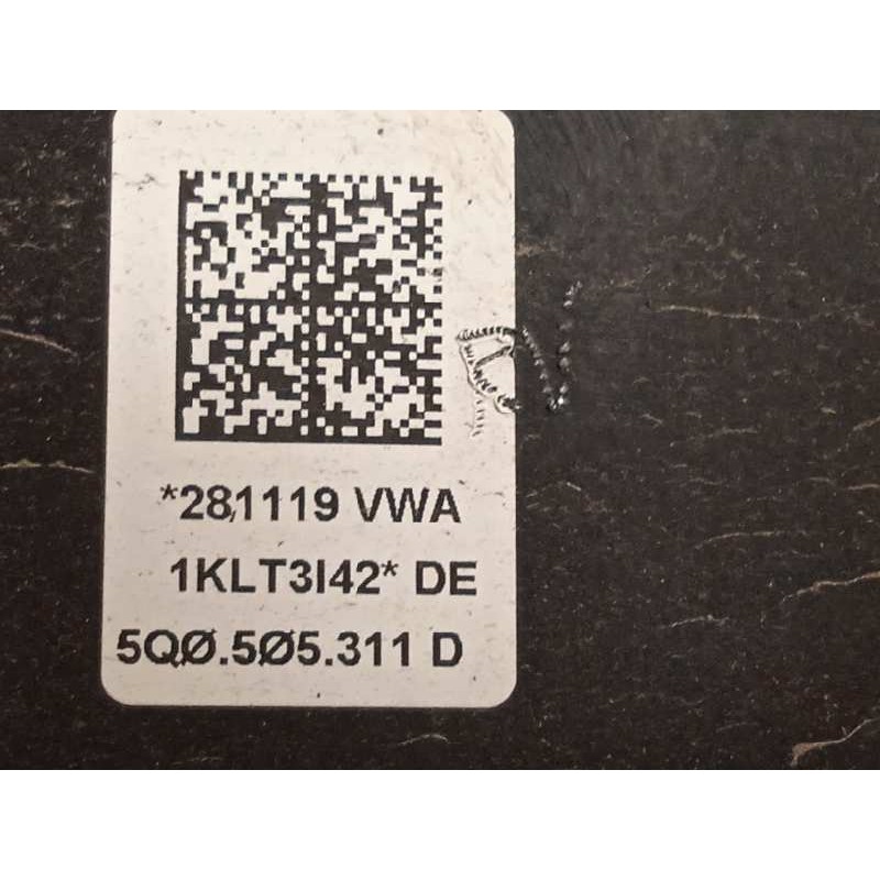 Recambio de brazo suspension inferior trasero izquierdo para audi a3 sedán (8vm) referencia OEM IAM 5Q0505311D  5Q0505523A