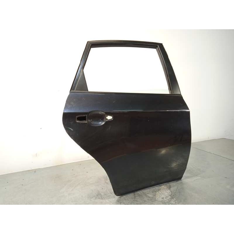 Recambio de puerta trasera derecha para subaru impreza g12 2.0 diesel cat referencia OEM IAM 60409FG0019P  