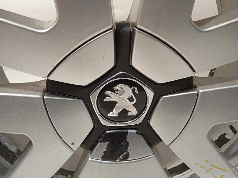Recambio de llanta para peugeot 3008 hybrid4 referencia OEM IAM 9671643477  5402FG