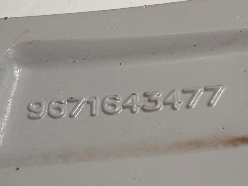 Recambio de llanta para peugeot 3008 hybrid4 referencia OEM IAM 9671643477  5402FG